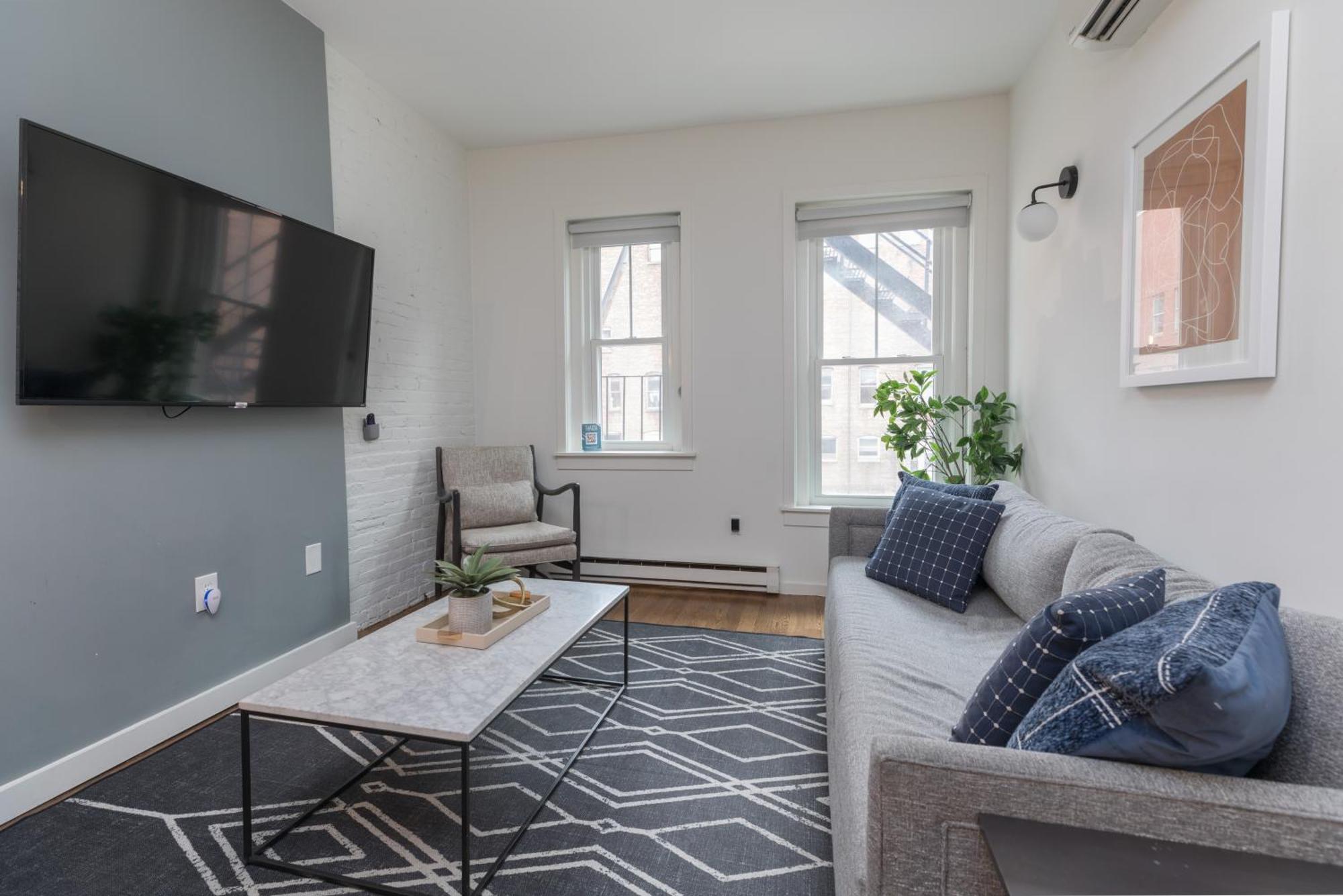 304 Newbury Street By Thatch Boston Exterior photo